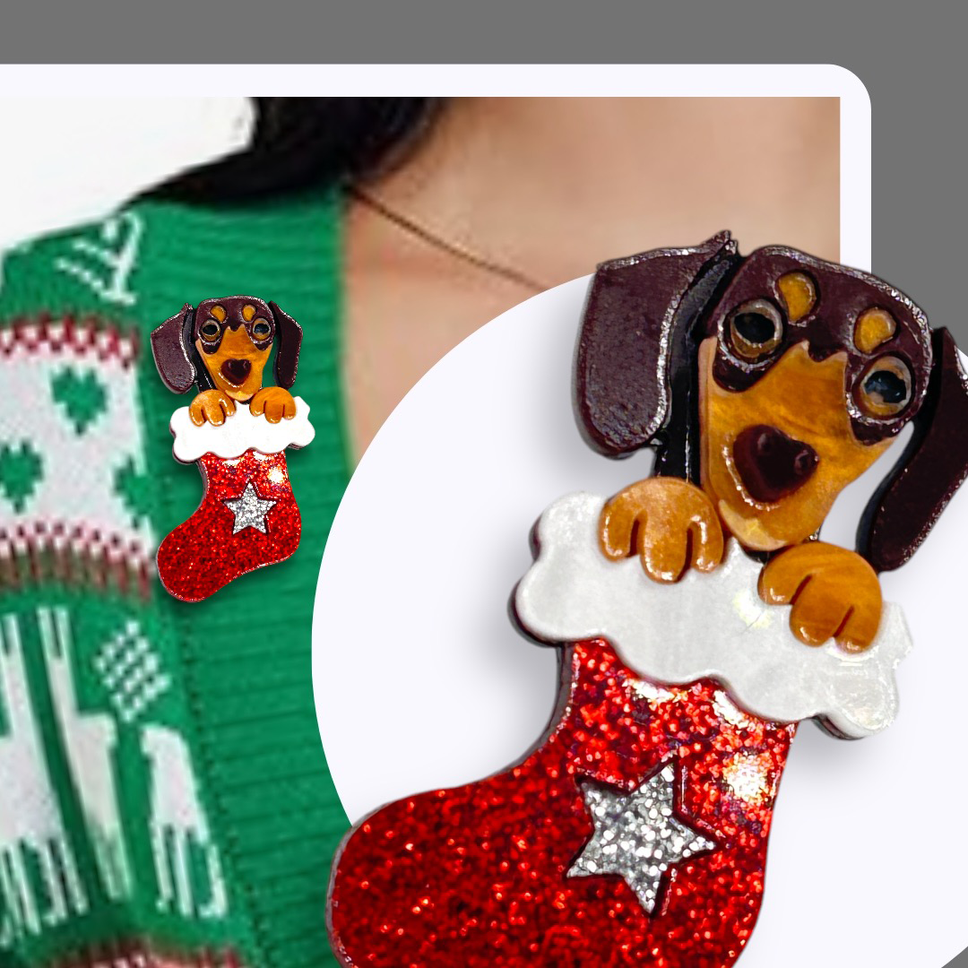 Zero the Daschund Christmas BROOCH